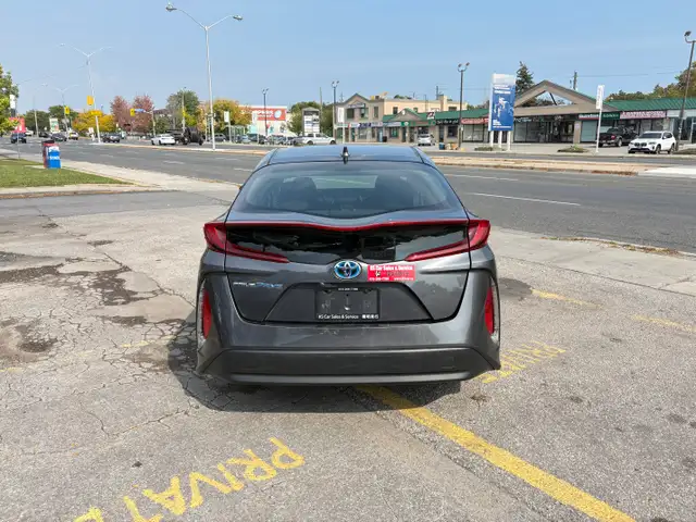 2020 Toyota Prius Prime LE Plug-in-Hybrid FWD 1.8L Certified - Photo 6