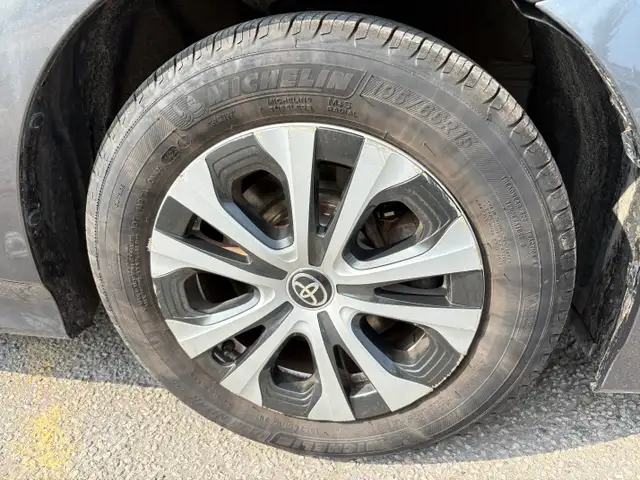 2020 Toyota Prius Prime LE Plug-in-Hybrid FWD 1.8L Certified - Photo 10