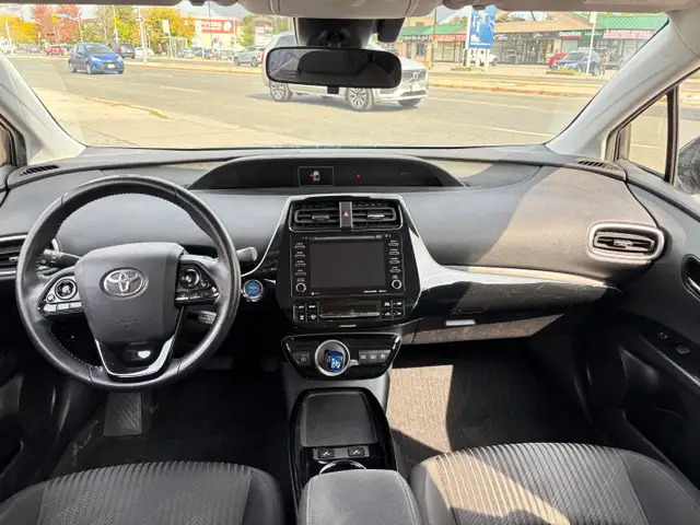 2020 Toyota Prius Prime LE Plug-in-Hybrid FWD 1.8L Certified - Photo 17