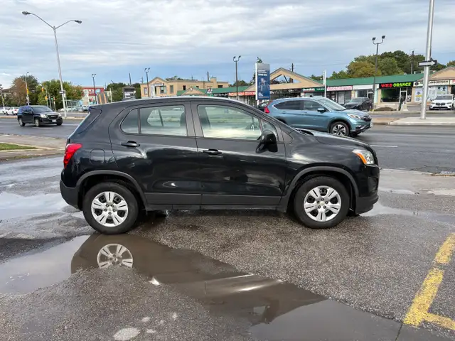 2015 Chevrolet Trax LS FWD 1.4T Certified - Photo 4