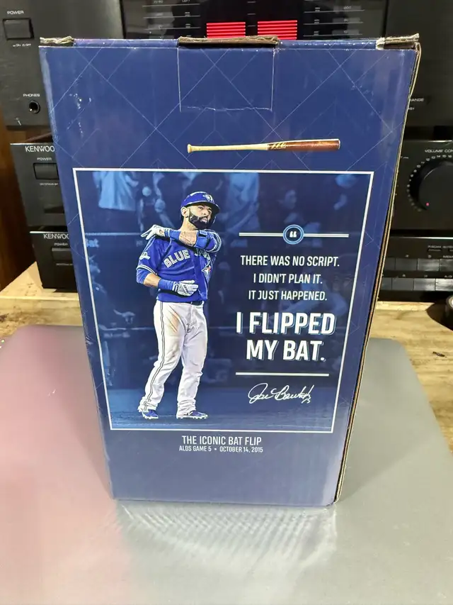 Jose’ Bautista bat flip bobblehead - Photo 7