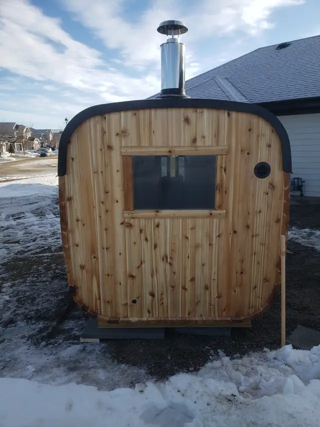 Square cedar barrel sauna - Photo 2