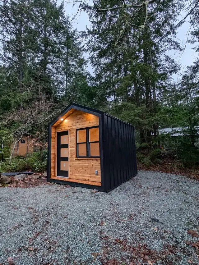 Modern Bunkie Cabin