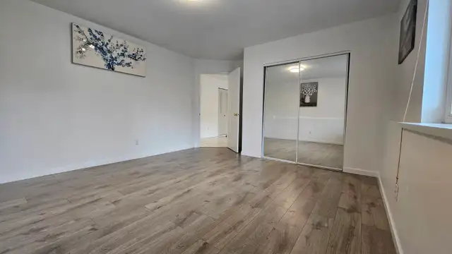 2 Beds 1 Bath Apartment deer lake park - Photo 2