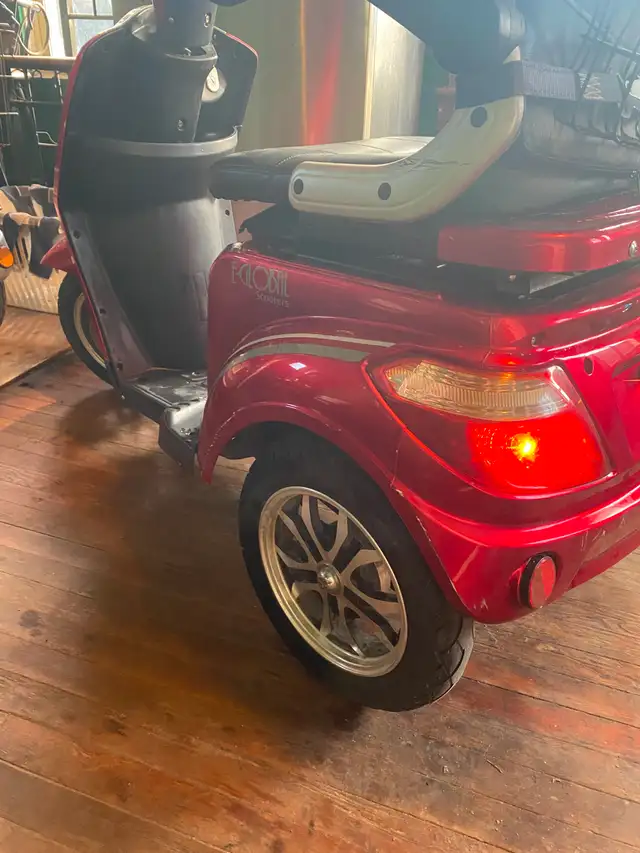 E-GLOBAL SCOOTER $999 - Photo 2