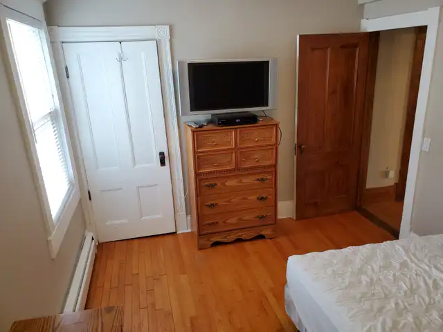 Furnished all inclusive 1 bedroom apartment Downtown Moncton - Photo 5