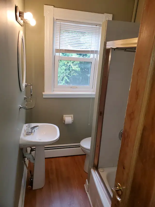 Furnished all inclusive 1 bedroom apartment Downtown Moncton - Photo 7