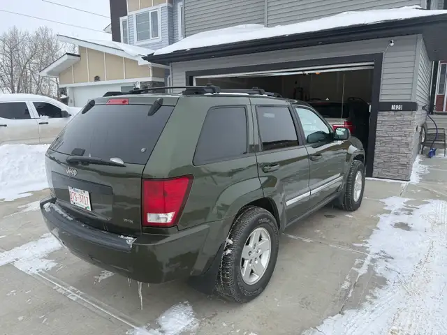 2007 Jeep Grand Cherokee - Photo 4