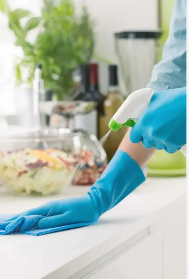 Sparkle & Shine Cleaning Service - Photo 2