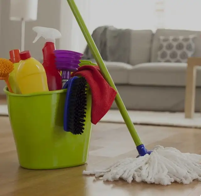 Sparkle & Shine Cleaning Service - Photo 3