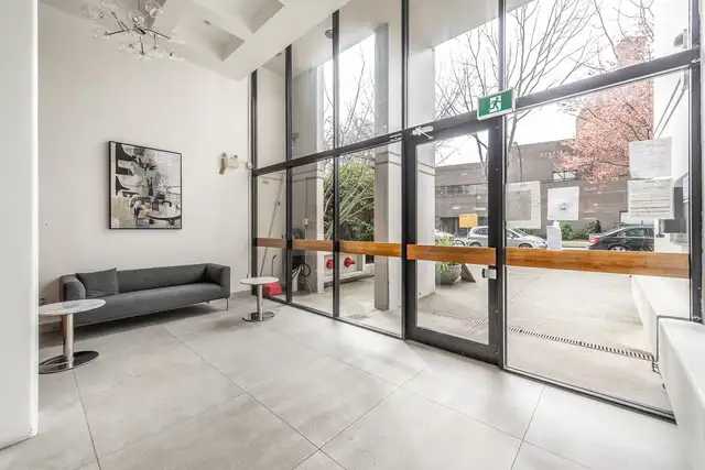 1 Bedroom Apartment for Rent - 1755 Haro Street - Photo 2