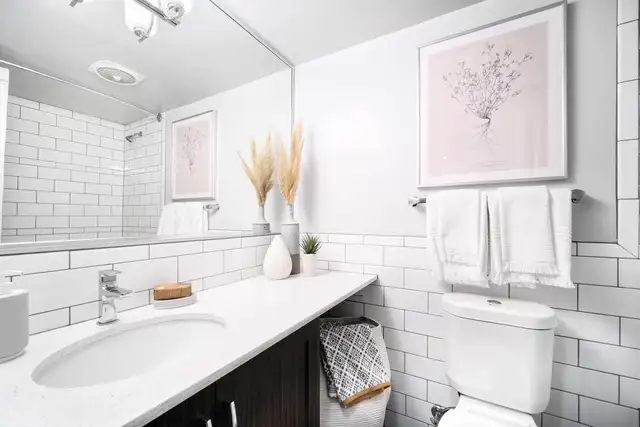 1 Bedroom Apartment for Rent - 1755 Haro Street - Photo 13