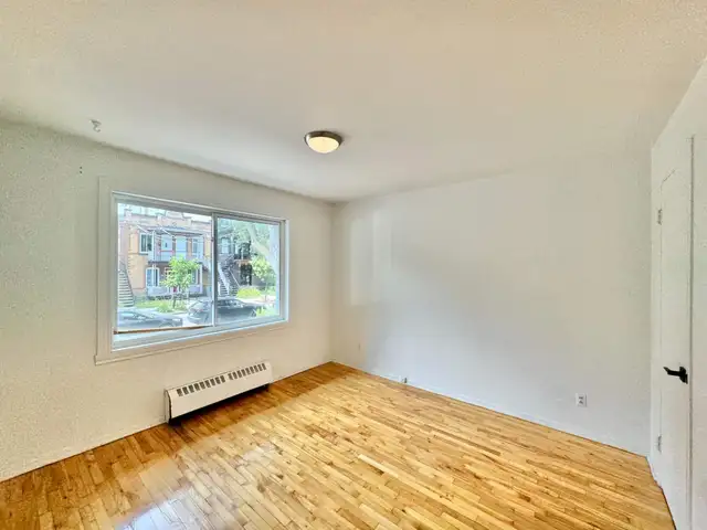 1 CH - 1 SDB - Montréal - $9,991 /mo - Photo 7