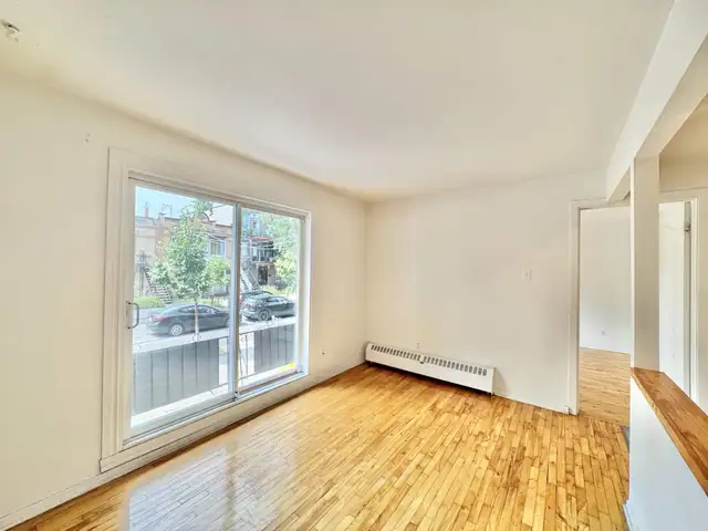 1 CH - 1 SDB - Montréal - $9,991 /mo - Photo 10