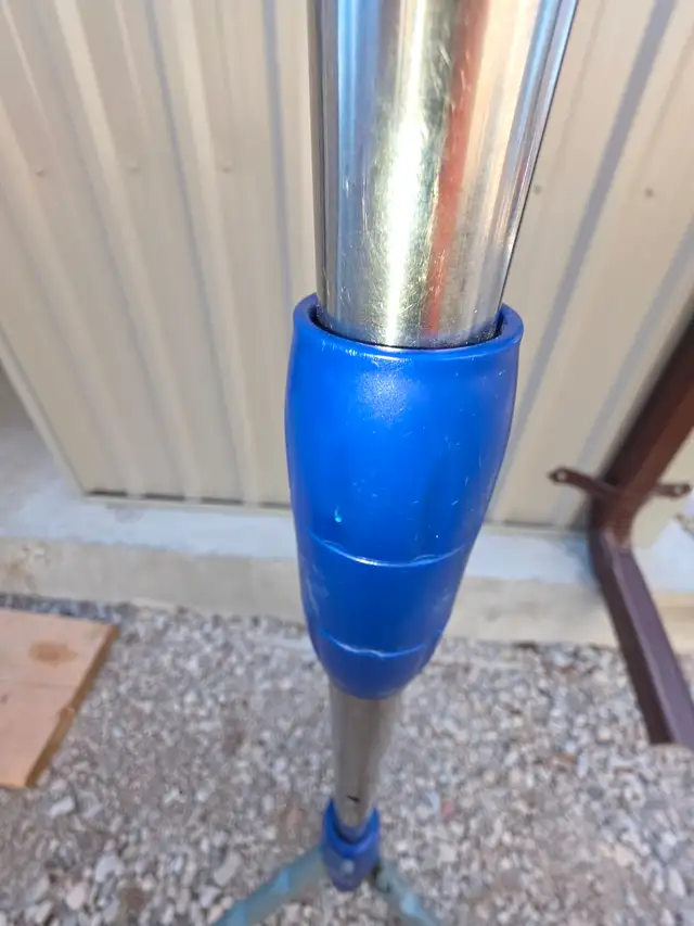 Motorcycle Auxiliary Fuel Tank Carburaror Synchronizing Stand - Photo 9