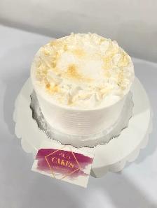 Classic Vanilla birthday cake  10 servings Free delivery Milton - Photo 3
