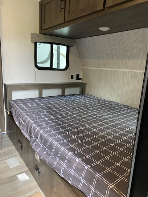 Roulotte CLIPPER ultra légère 17BHS - Photo 8