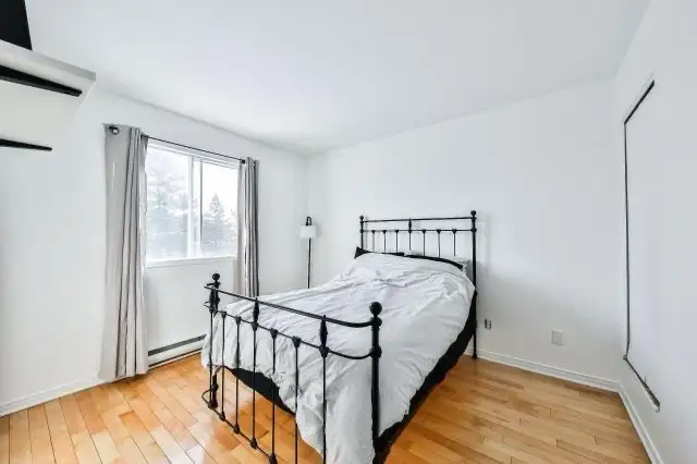 4 Bedroom Townhouse for rent Saint-Eustache - Photo 5