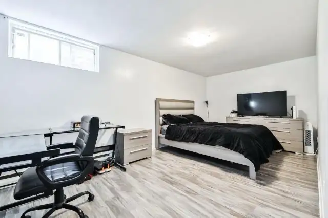 4 Bedroom Townhouse for rent Saint-Eustache - Photo 11