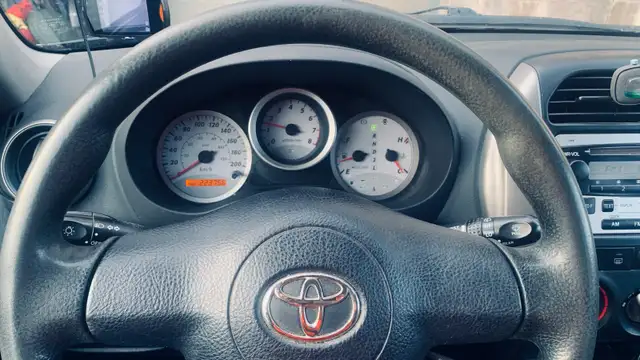Toyota RAV4 2005 Running SUV