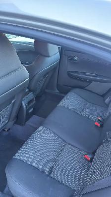 2011 Chevrolet Malibu - Photo 8