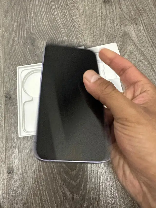 iPhone 12 MINI 256GB Unlocked - Mint Condition! - Photo 2