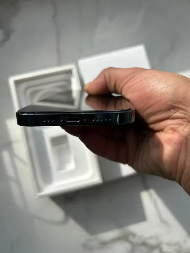 iPhone 12 PRO 512GB Unlocked - Mint Condition! - Photo 5