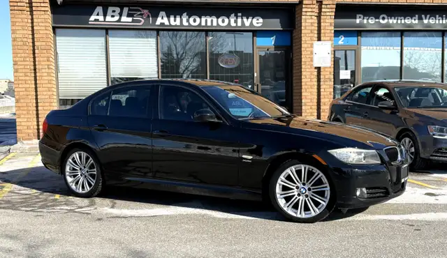 2011 328 Xi 6 Speed Manual Sport Package