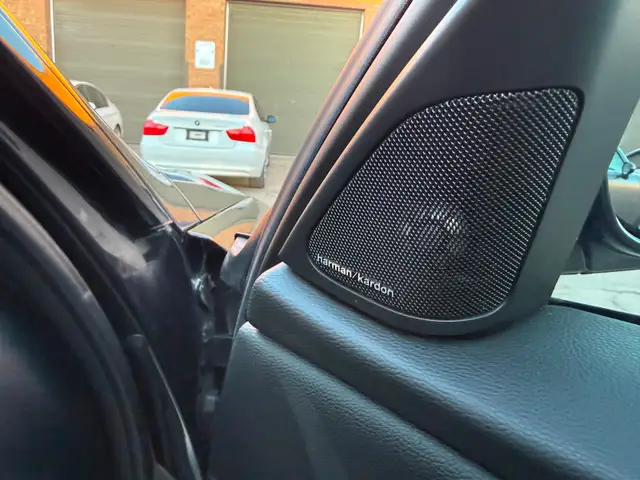 2011 328 Xi 6 Speed Manual Sport Package - Photo 14