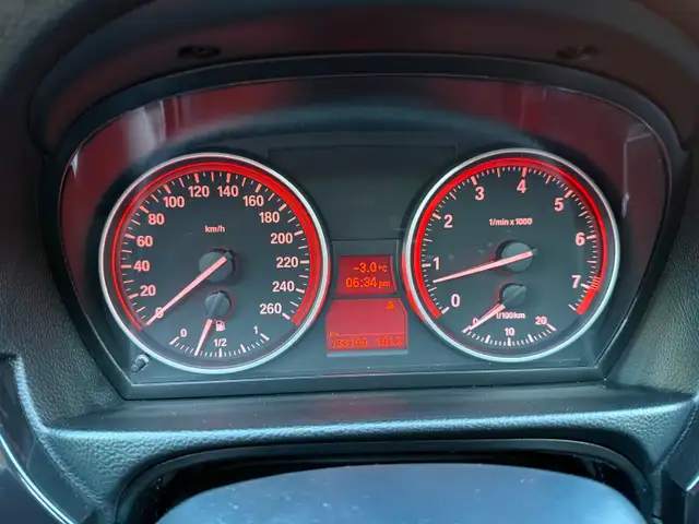 2011 328 Xi 6 Speed Manual Sport Package - Photo 15