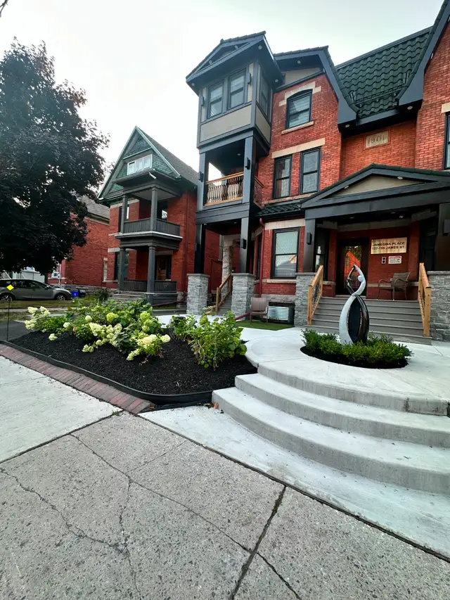 Ottawa Centretown–2  Bdrm Apt PrivateBalcony/AC/Laundry/EV/parkg - Photo 2