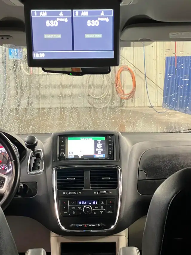 2017 Dodge Caravan - Photo 4