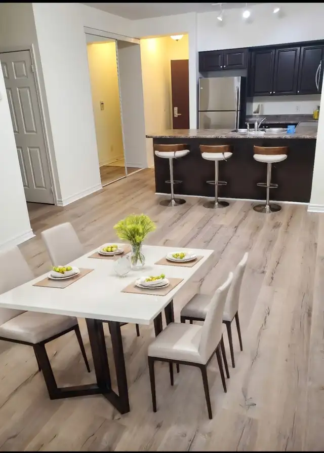 2 Bedroom Condo at Square one - Photo 3