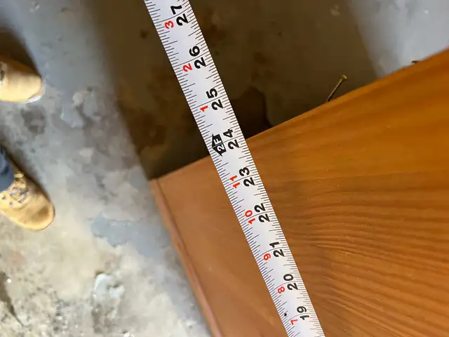 Free delivery used Wooden Wardrobe Armoire Cabinet - Photo 9