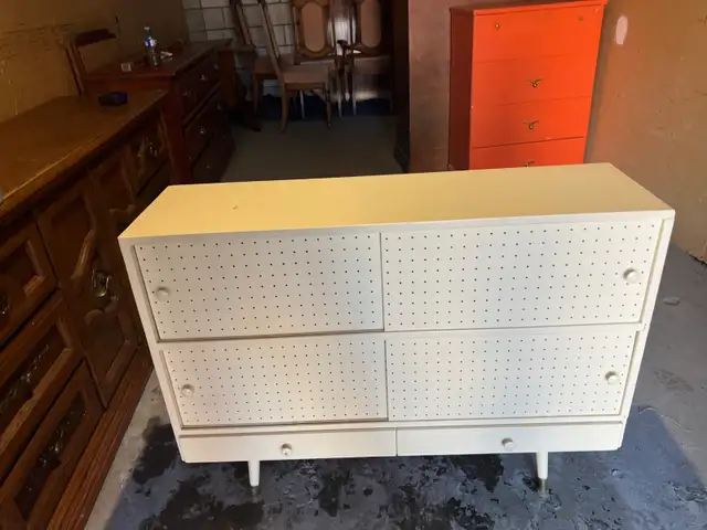 Free delivery Mid-century Modern White Dresser