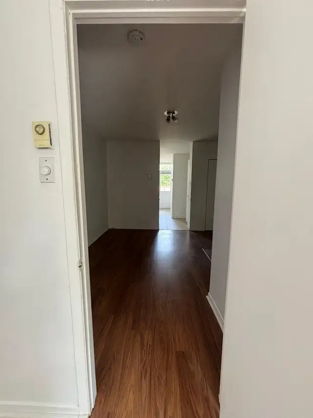 3 1/2 rosemont proche masson, electros et wifi inclus - Photo 3