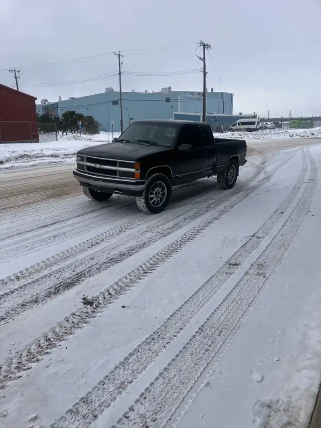 1998 Chevy K1500. 4x4 5.7. Z71 3 door - Photo 6