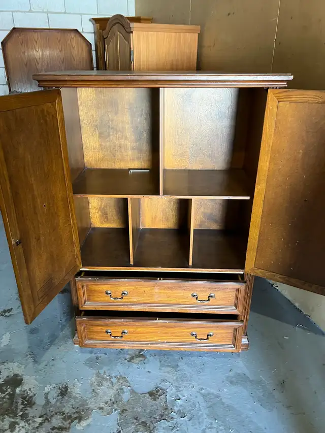 Free delivery used Wooden Armoire with Drawers - Photo 3