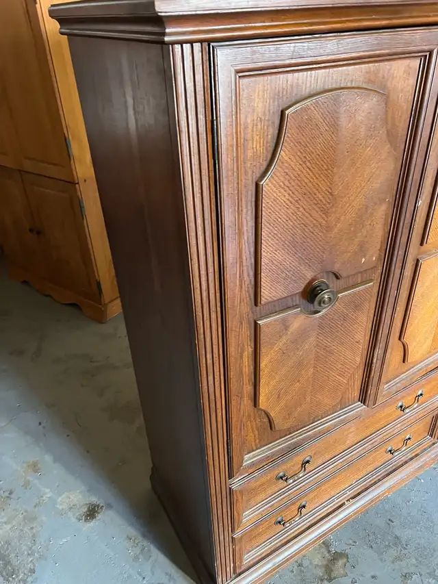 Free delivery used Wooden Armoire with Drawers - Photo 5