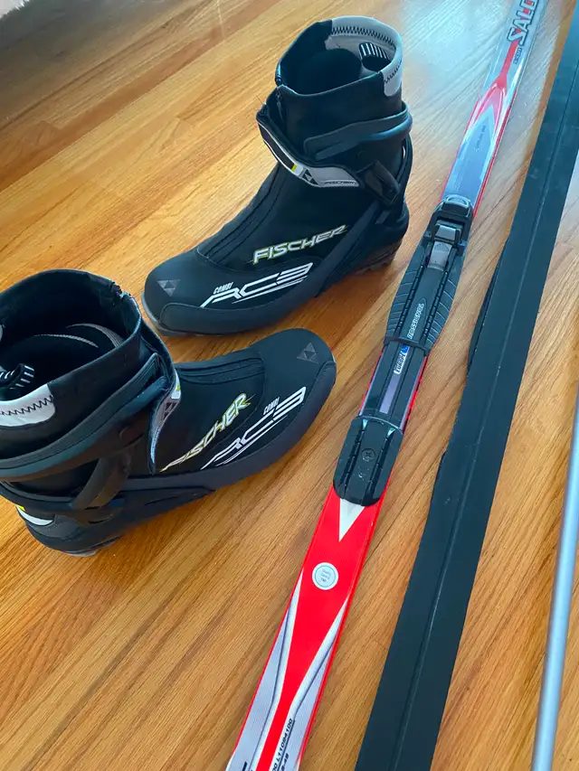 206cm Salomon Classic XC Skis, M 10.5 W 11.5 Boots & 150cm Poles - Photo 2