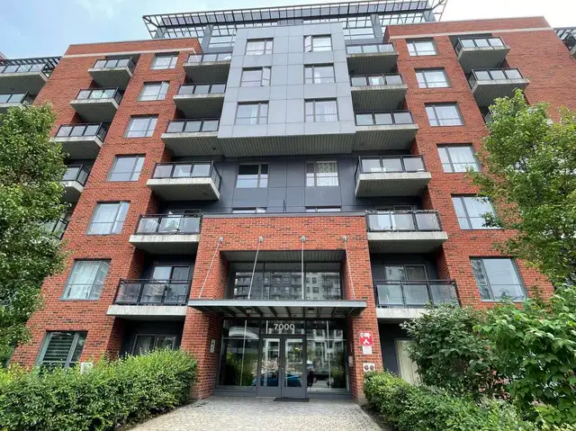 Studio near metro Angrignon with private yard - Photo 2