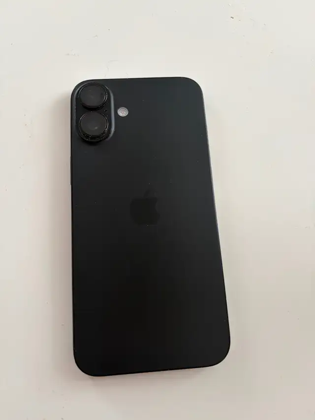 Iphone 16 plus - Photo 2