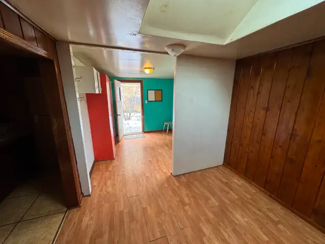 One bedroom flat in triplex uphill Nelson $1179/month   util - Photo 7