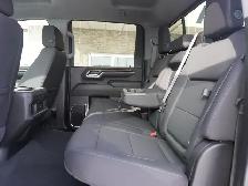 2024 Chevrolet SILVERADO 2500HD PRISTINE DURAMAX LT 2500 HD! on - Photo 28