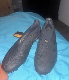 crampons predator elite full black