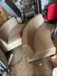 Steelcase Coalesse Circular Couch – Modern Lounge Seating | $300 - Photo 4