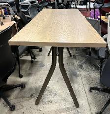 Herman Miller Bar Table – Premium Standing Collaboration Table!