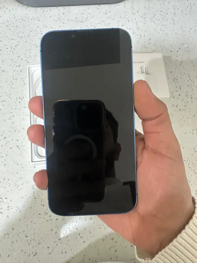 iPhone 13 128gb Airpods/Fast Charger/Delivery - Photo 2