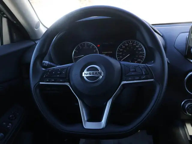 2022 Nissan Sentra S- Manual - Heated Seats - Photo 23