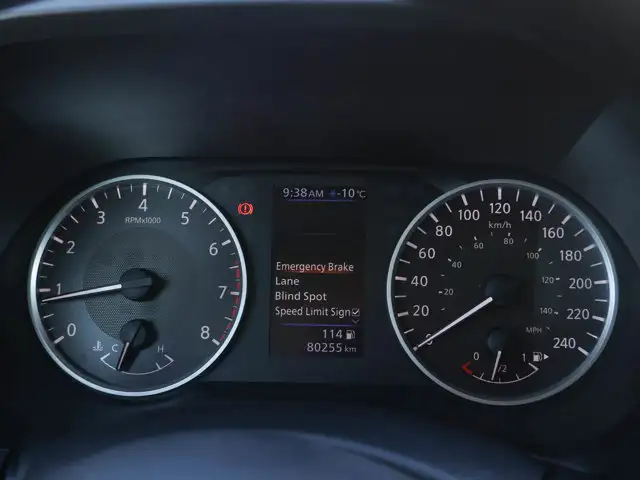 2022 Nissan Sentra S- Manual - Heated Seats - Photo 26